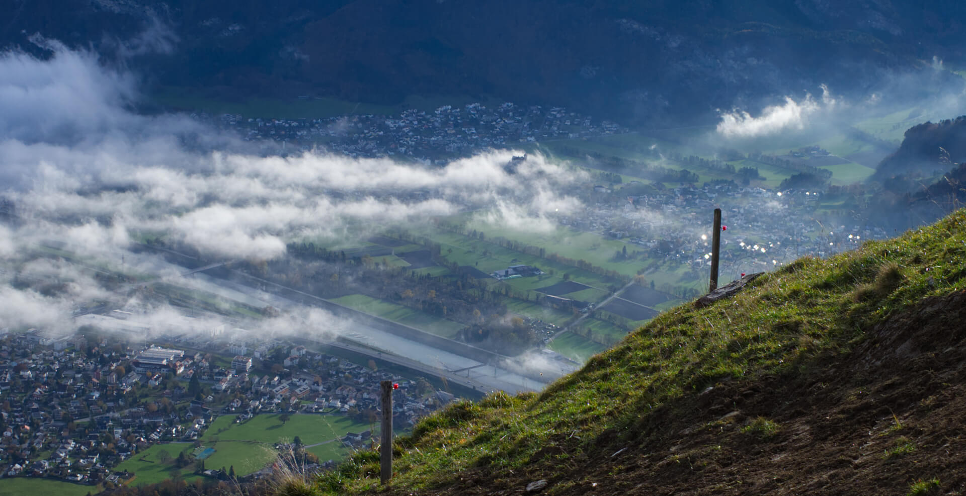 Burg Gutenberg im Nebel