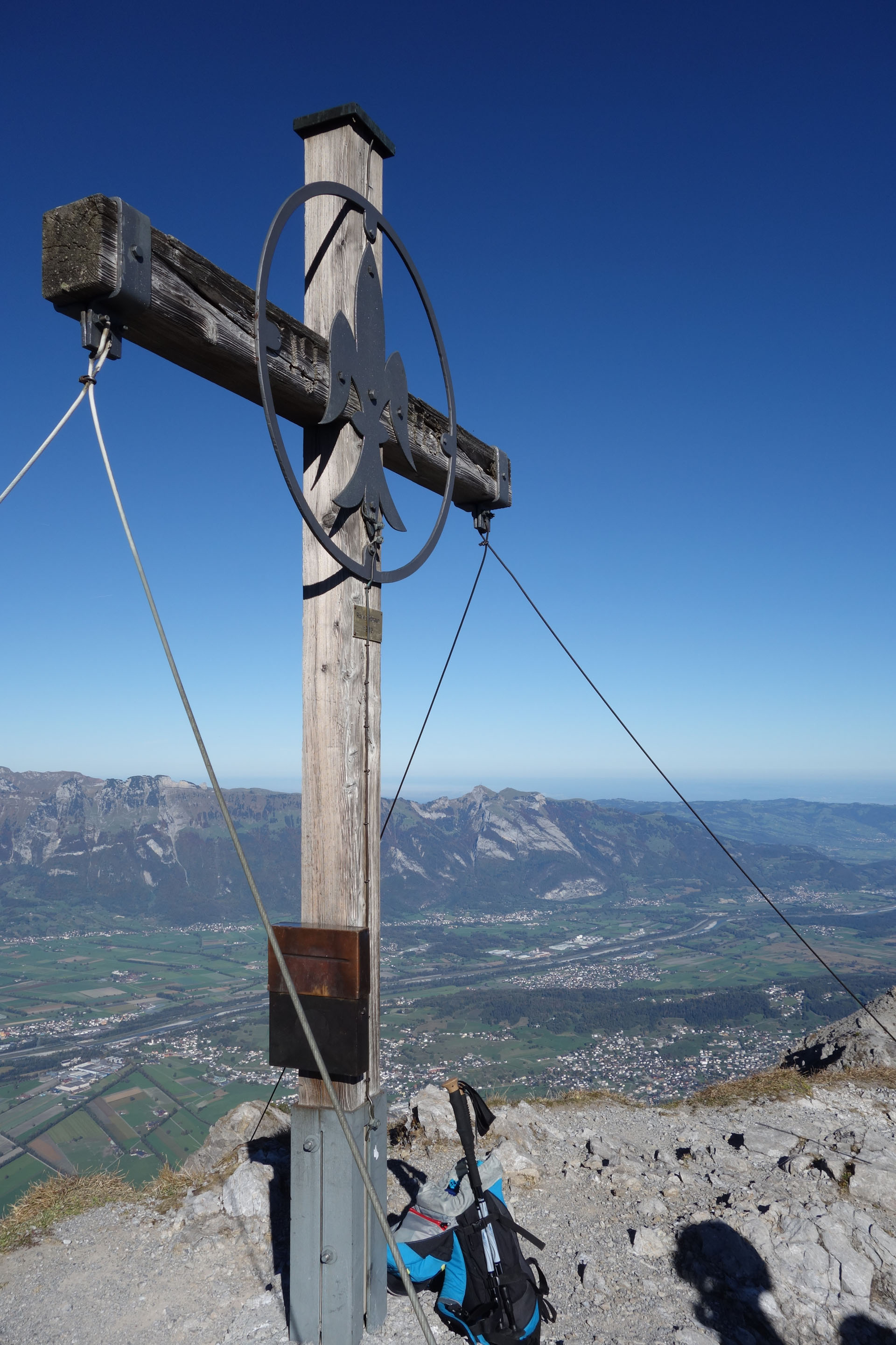 Gipfelkreuz Kuegrat