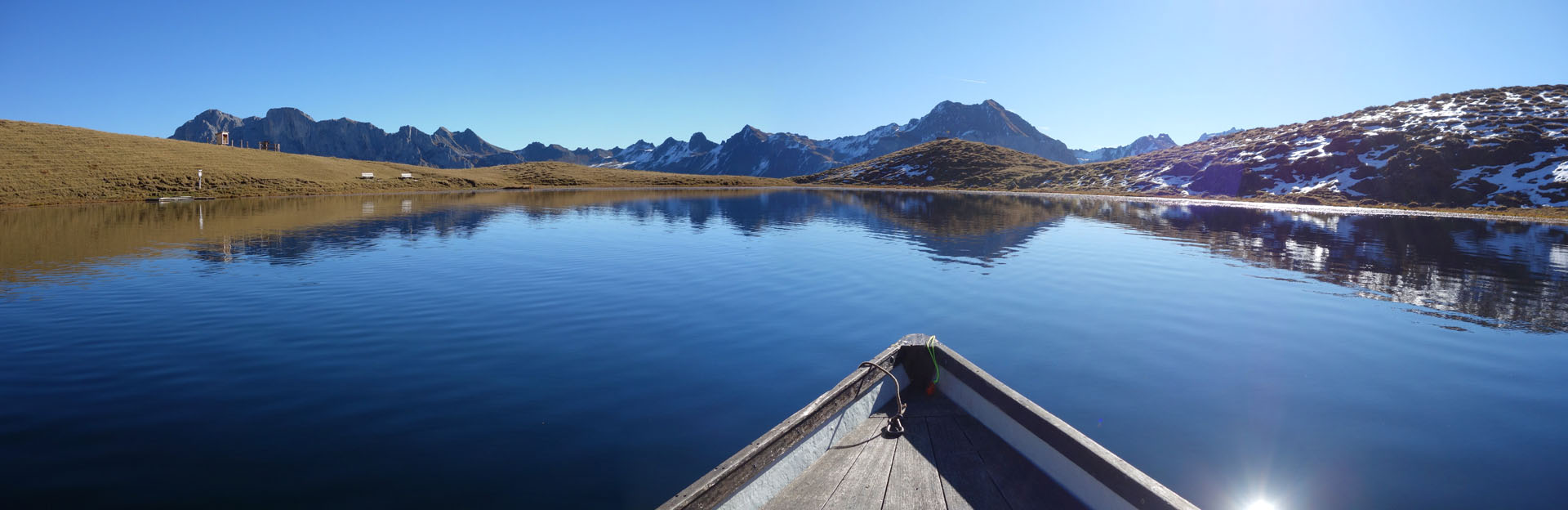 Bootsfahrt auf Carschinasee