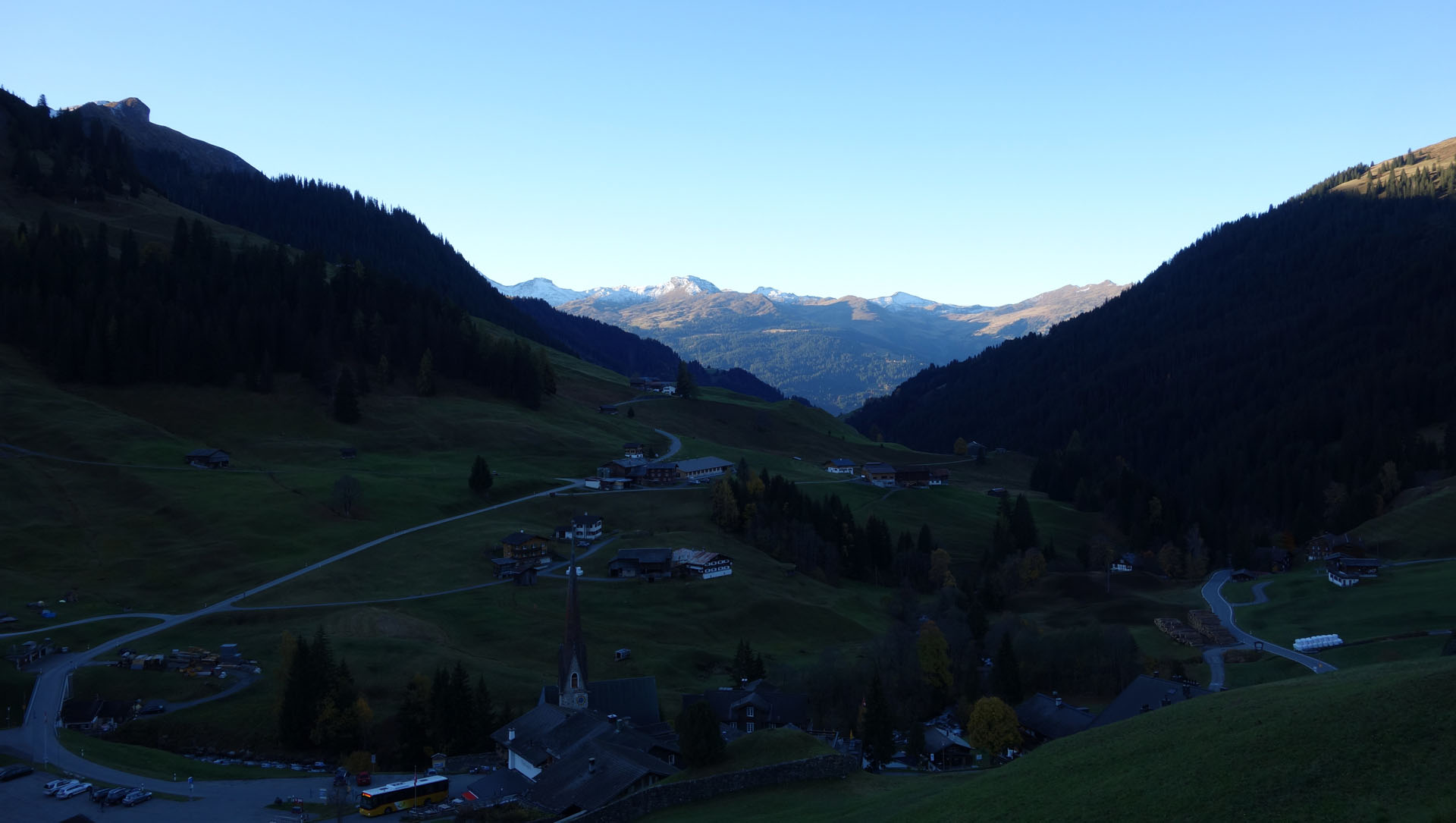 St. Antönien im Schatten