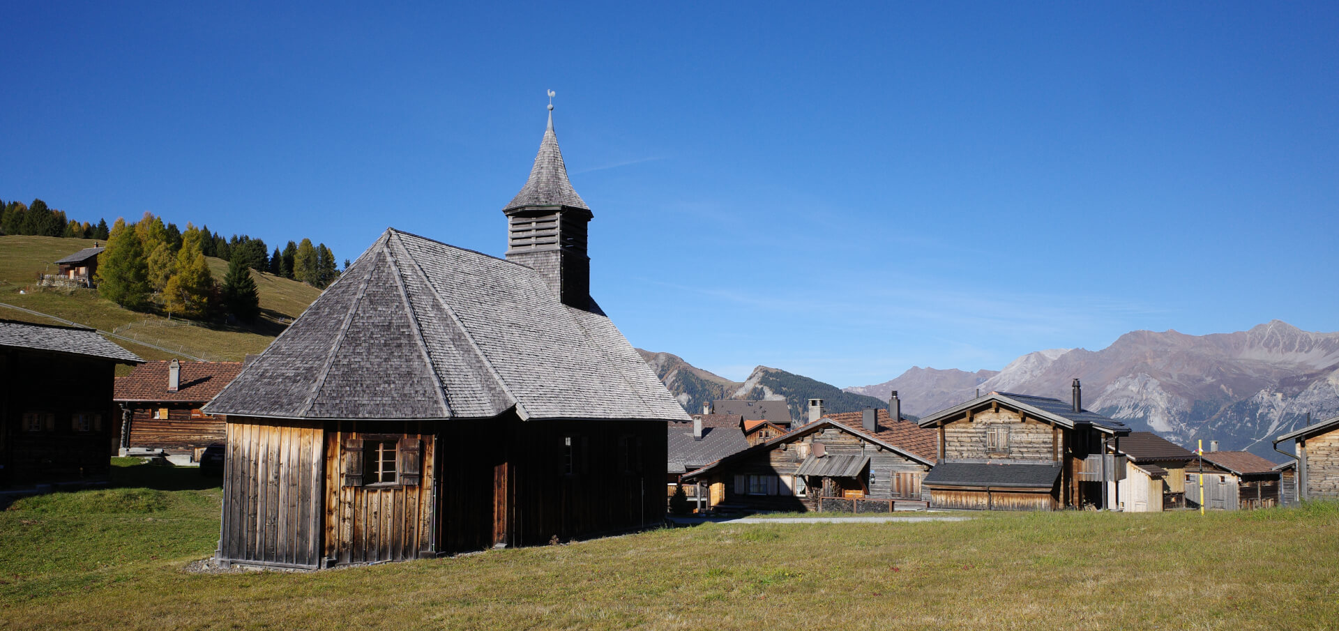 Holzkirche Obermutten