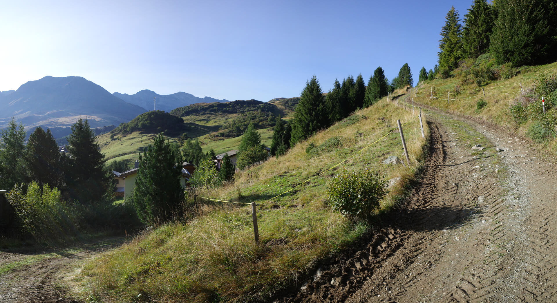 Feldweg Bivio