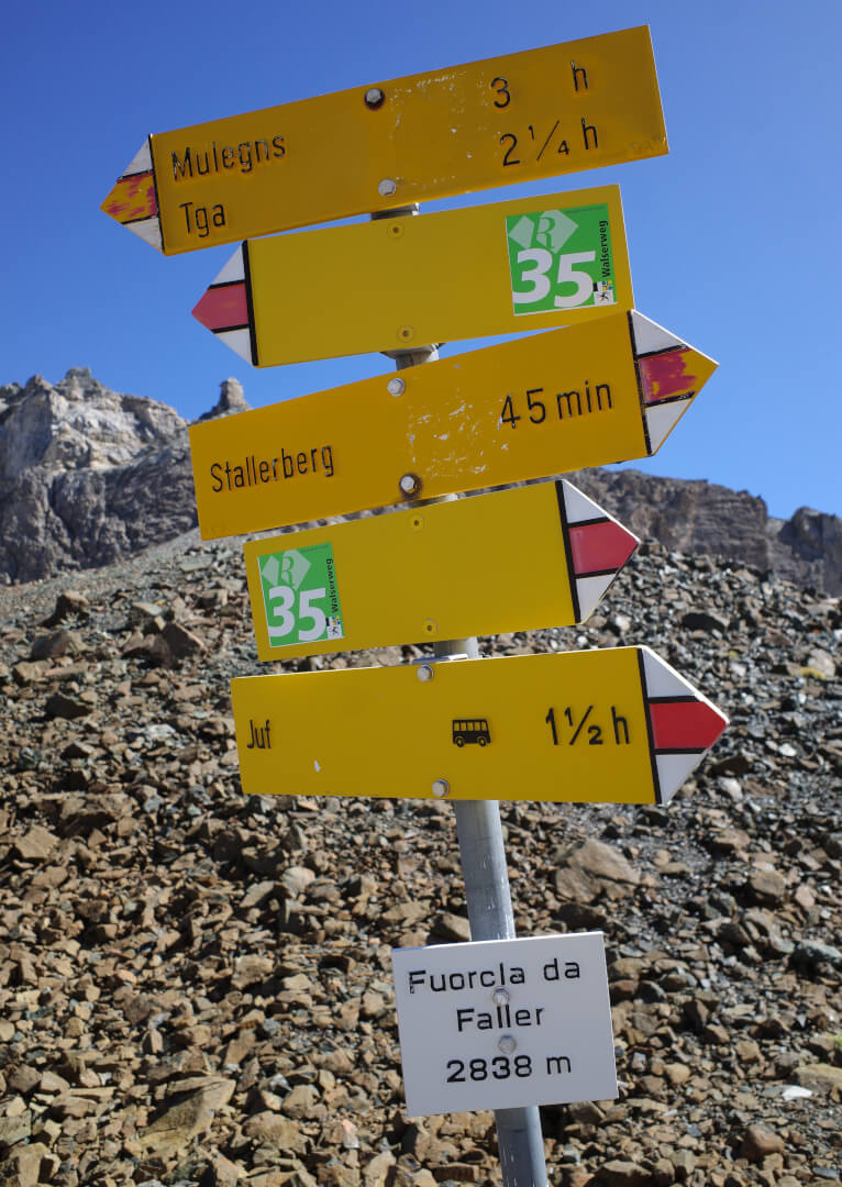 Wegweiser Fuorcla da Faller