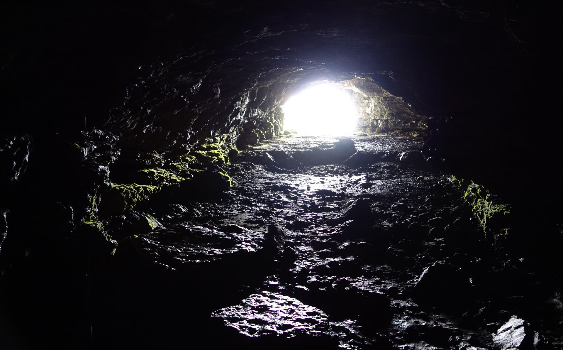 Licht am Ende der Höhle